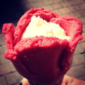 glace fleur Amorino fraise coco