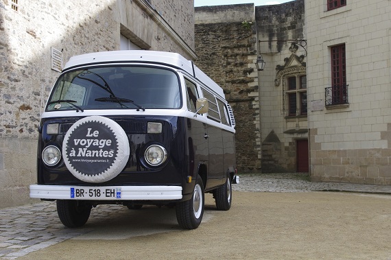 combi Volkswagen Le voyages à Nantes