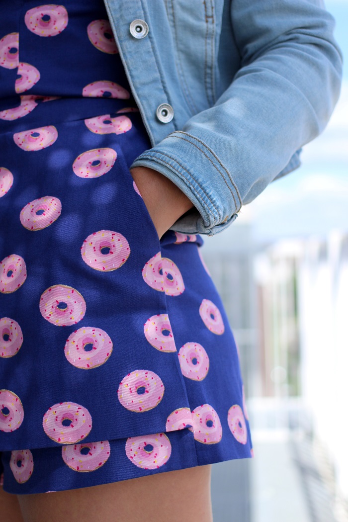 combi-short Naf Naf donuts roses