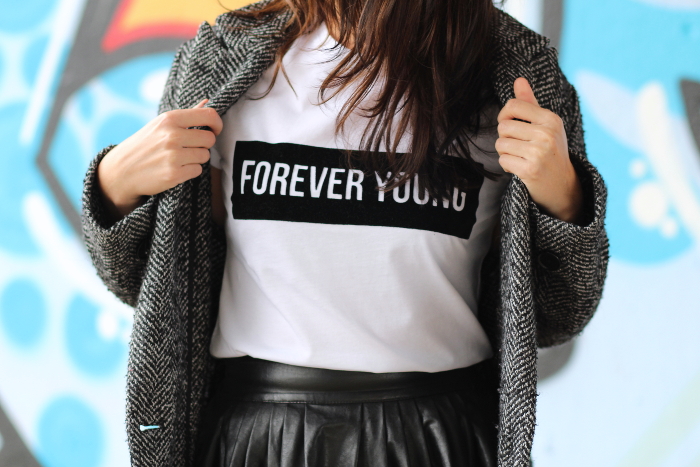 t-shirt FOREVER YOUNG BisKuit Paris