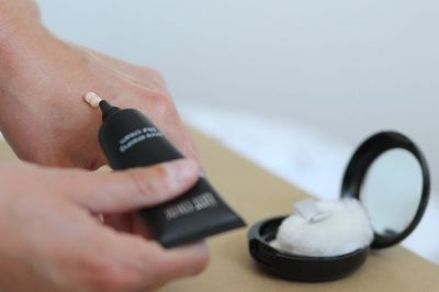 Un teint zéro défaut avec Ünt